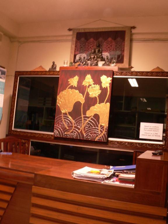 โรงแรมตีฆ้อง - Tri Gong Hotel Chiang Mai Buitenkant foto