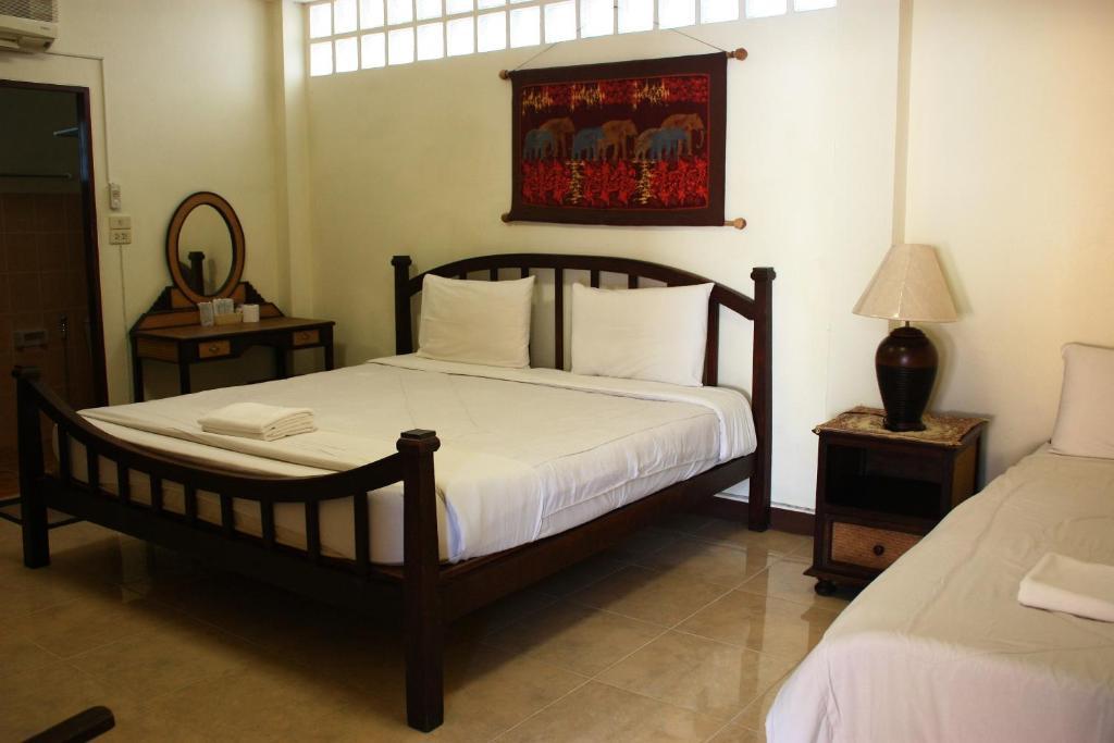 โรงแรมตีฆ้อง - Tri Gong Hotel Chiang Mai Buitenkant foto