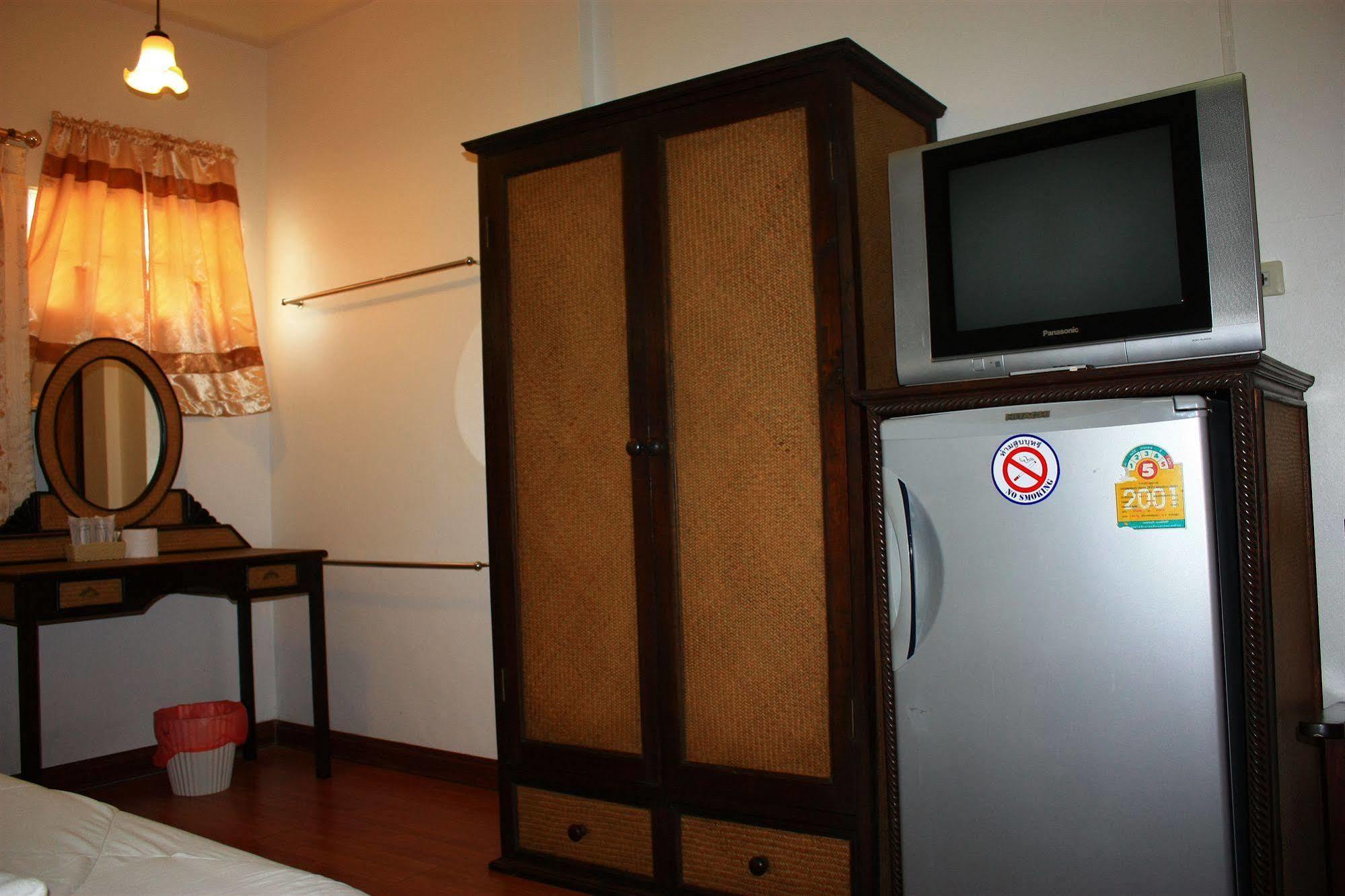 โรงแรมตีฆ้อง - Tri Gong Hotel Chiang Mai Buitenkant foto